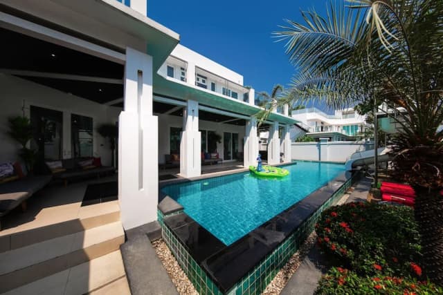 Hollywood Pool Villa Jomtien Pattaya-Executive Villa, 4 Bedrooms, Private Pool-1