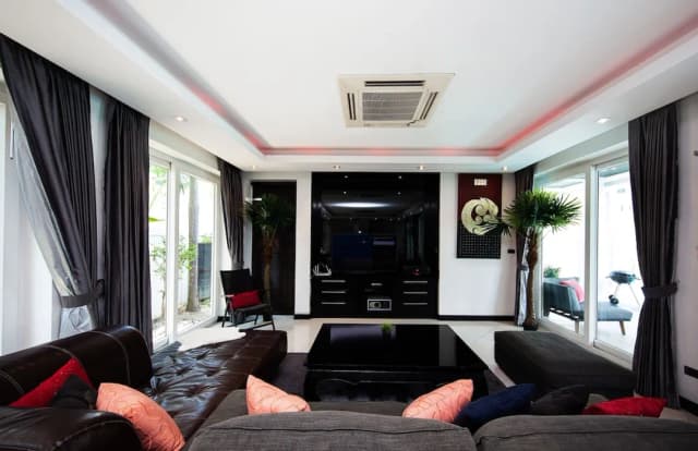 Hollywood Pool Villa Jomtien Pattaya-Executive Villa, 4 Bedrooms, Private Pool-8