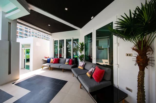 Hollywood Pool Villa Jomtien Pattaya-Executive Villa, 4 Bedrooms, Private Pool-9