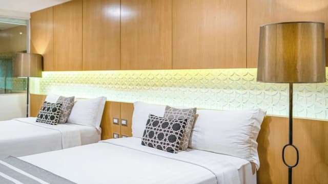 Phuket Graceland Resort And Spa-Sunset Deluxe Pool View-3