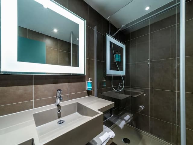 Novotel Praha Wenceslas Square-Executive Room, 1 Double Bed (Top Floor)-8