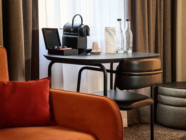 Novotel Praha Wenceslas Square-Executive Room, 2 Twin Beds (Top Floor)-8