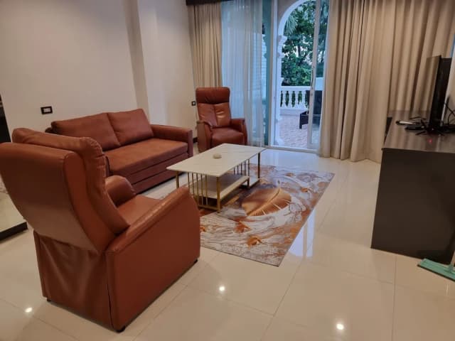 모던 리빙 호텔-King Suite-9