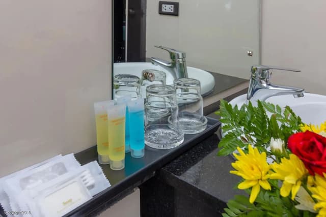 모던 리빙 호텔-Junior Suite with Jacuzzi-10