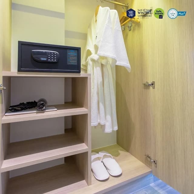 Wintree City Resort Chiang Mai-Superior Double Room-5