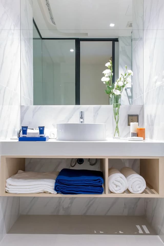 Wintree City Resort Chiang Mai-Deluxe Twin Room-5