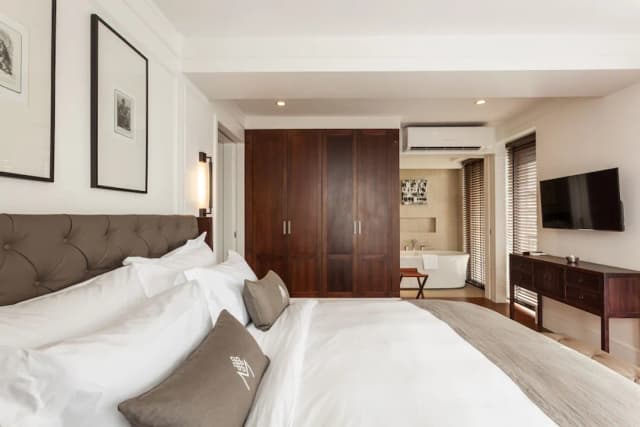 Marine Beach Hotel Pattaya-Marine Presidential Suite-1