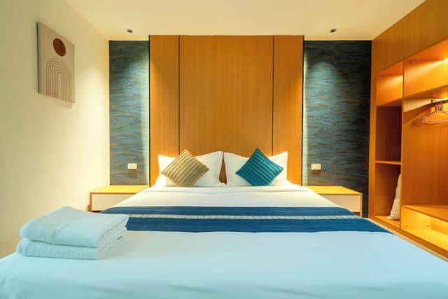 Selina Place Pattaya-Senior Double Room-2