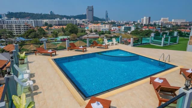 아이리스 팰리스-디럭스 더블룸-14