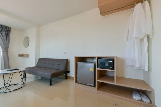 아이리스 팰리스-디럭스 더블룸-6