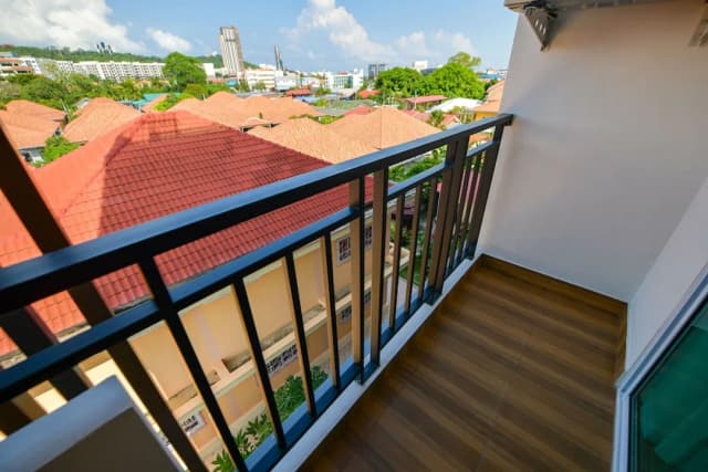 아이리스 팰리스-디럭스 더블룸-10