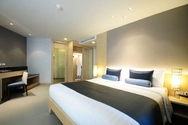 ASHLEE Heights Hotel Patong-Two Bedrooms Family Suites-3