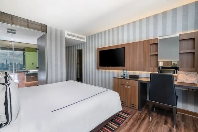 ザ コンチネント ホテル スクンビット - アソーク BTS バンコク-Continent King Room-13