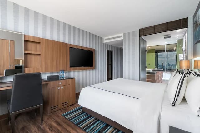 ザ コンチネント ホテル スクンビット - アソーク BTS バンコク-Continent King Room-11