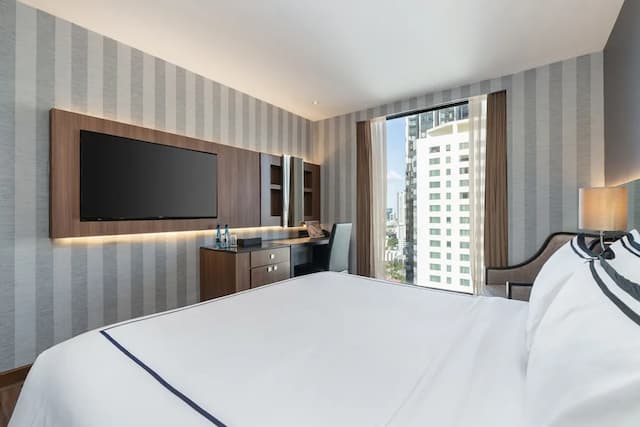 ザ コンチネント ホテル スクンビット - アソーク BTS バンコク-Continent Skyline King Room-3