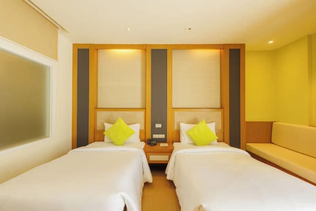 ASHLEE Plaza Patong Hotel & Spa-Superior Twin Bed-1