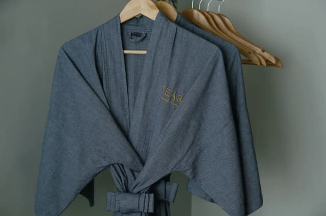 푸켓 해저 그랜드 호텔-Deluxe Pool Access Room-5