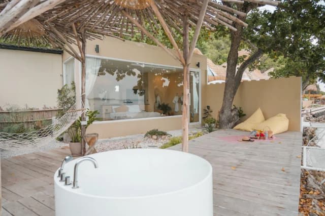 Cape Haven Koh Larn-Romantic Villa, 1 Bedroom, Ocean View, Oceanfront-16