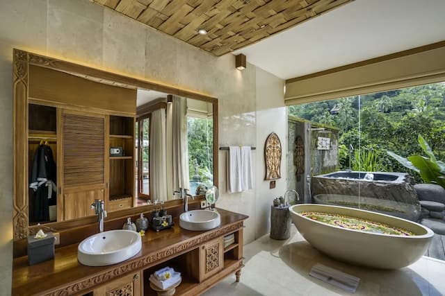 The Kayon Jungle Resort-Premier Pool Villa - with Heated Pool-9