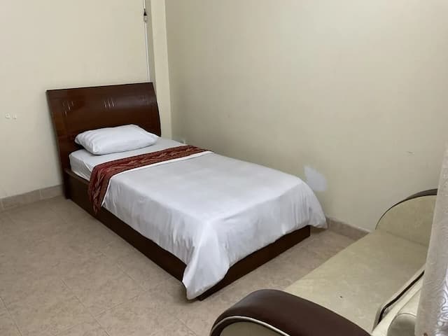 Minh Chau Hotel-Deluxe Triple Room-3