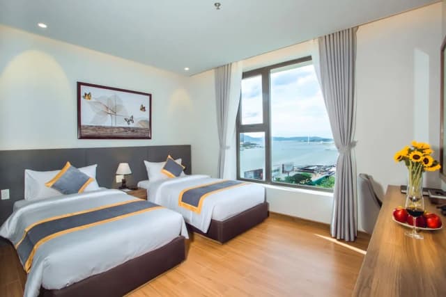 Glamour Hotel Da Nang-Sea Port Room-4