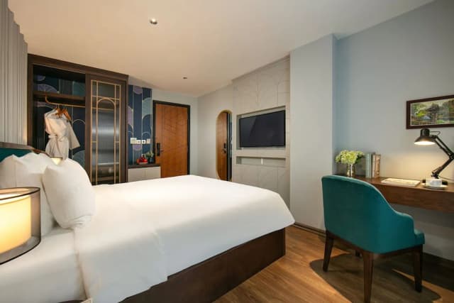 메이 드 빌 레이크사이드 호텔-디럭스 더블룸, 시내 전망-3