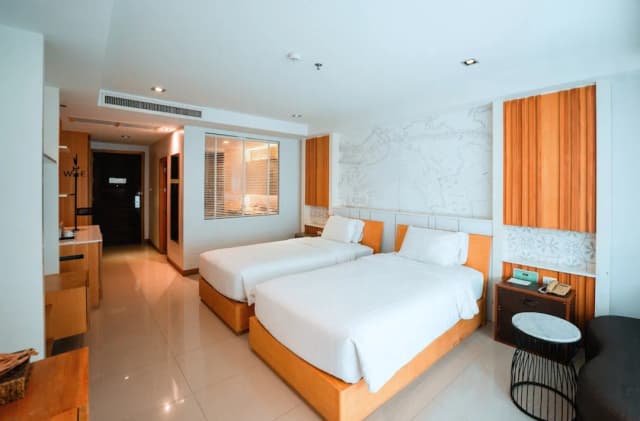 Welcome World Beachfront Resort-Deluxe Twin-1