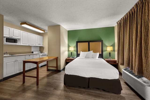 서버번 스튜디오스 휴스턴 노스 I-45-스위트, 퀸사이즈침대 1개 및 소파베드, 금연-4