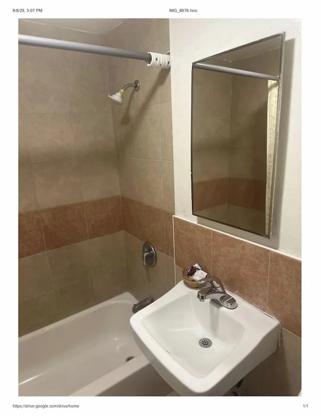 Hollywood Roxy Hotel-Room-14