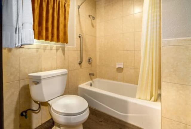 Oak Park Motel-Room, 1 King Bed-4