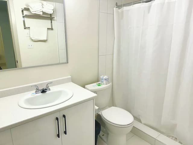 캐나디안 인-스탠다드룸, 퀸사이즈침대 1개-3