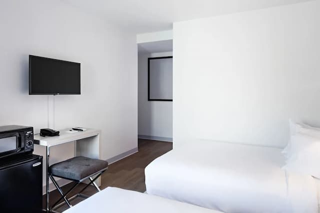 더 개츠비 호텔-디럭스 더블룸, 더블침대 2개, 금연, 공원 전망-2