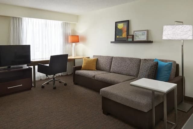 Residence Inn by Marriott Toronto Airport-Suite, 1 Bedroom-6