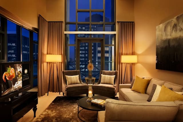 Executive Hotel Le Soleil-Senior Penthouse, Multiple Beds-1