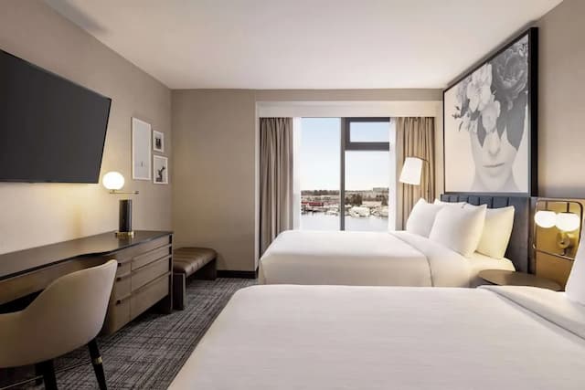 ラディソン ブル バンクーバー エアポート ホテル & マリーナ-ルーム クイーンベッド 2 台 禁煙 マリーナビュー-1