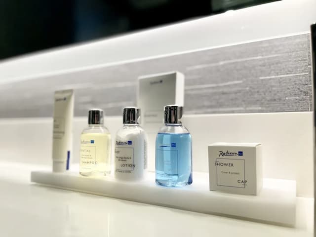 ラディソン ブル バンクーバー エアポート ホテル & マリーナ-スイート 1 ベッドルーム 禁煙 マリーナビュー (Non-Smoking)-2