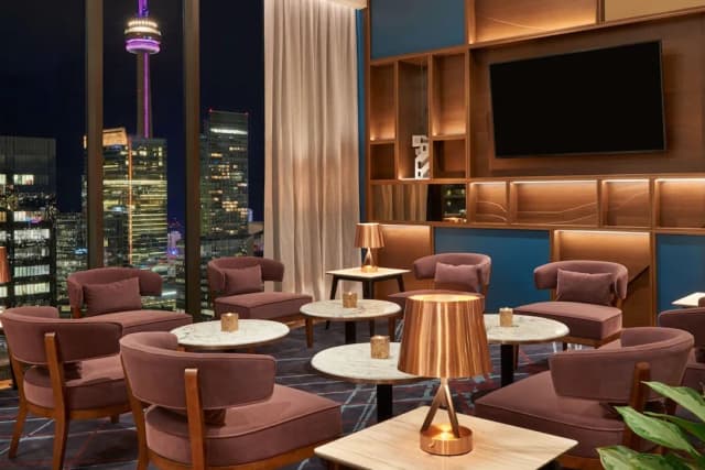 쉐라톤 센터 토론토 호텔-클럽룸, 퀸사이즈침대 2개-15