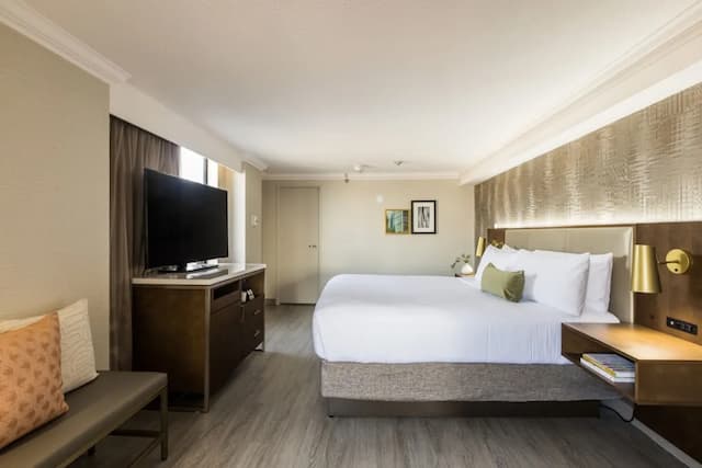 크라운 플라자 토론토 에어포트 바이 IHG-스위트, 침실 1개-2