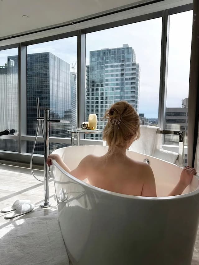 패러독스 밴쿠버-이그제큐티브 스위트, 침실 1개, 욕조, 시내 전망-6