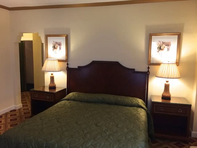 엠버시 호텔-룸, 킹사이즈침대 1개-1