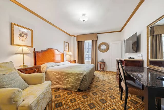 엠버시 호텔-룸, 킹사이즈침대 1개-18