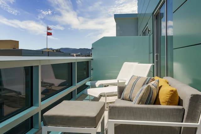 Hampton Inn & Suites Santa Monica-开间, 1 张特大床, 无烟房 (Larger)-3