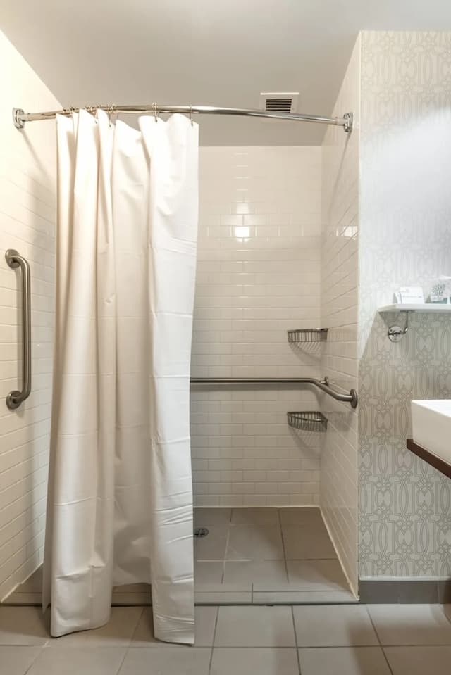 Holiday Inn Express Chicago - Magnificent Mile by IHG-Suite, 1 King Bed with Sofa bed-4