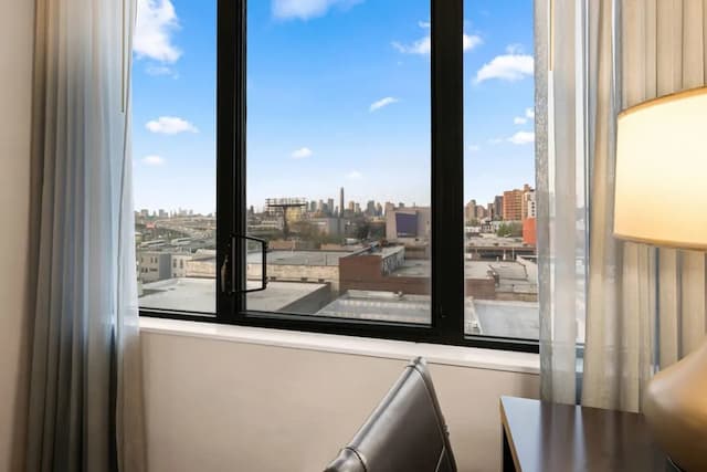 コンフォート イン プロスペクト パーク - ブルックリン-スタンダード ルーム キングベッド 1 台 禁煙-4