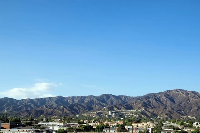 SpringHill Suites Los Angeles Burbank/Downtown-Studio, 1 King Bed with Sofa bed, Mountain View-8