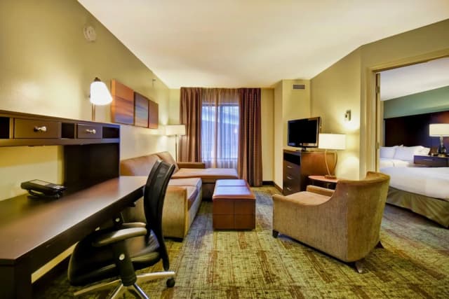 스테이브리지 스위트 휴스턴 윌로브룩 바이 IHG-스위트, 침실 1개, 주방-4