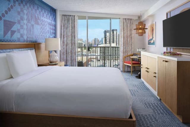 OUTRIGGER Waikiki Paradise Hotel-Room, 1 Queen Bed-2