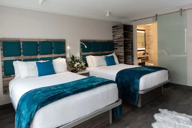 호텔 르 블뢰-Signature Collection Deluxe Double Terrace Brooklyn View-1