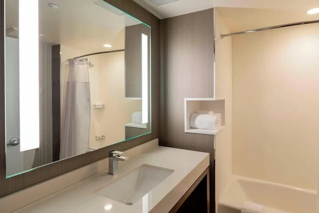 Courtyard by Marriott New York Queens/Fresh Meadows-客房, 2 张大床-3