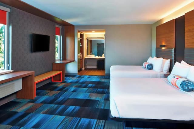 Aloft by Marriott Seattle Redmond-Room, 2 Queen Beds (Mobility Accessible, Tub)-3